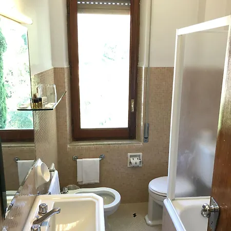 Hotel Mediterranee 4*