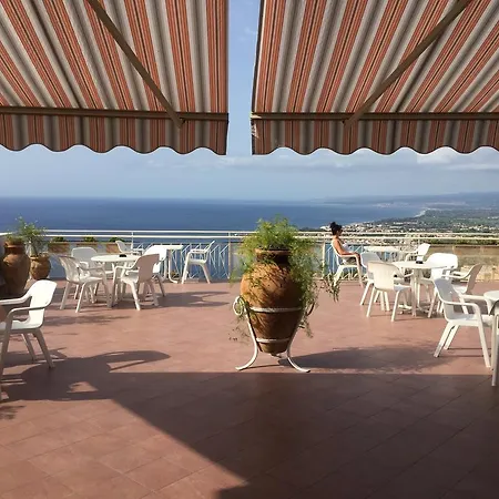 Mediterranee Hotel