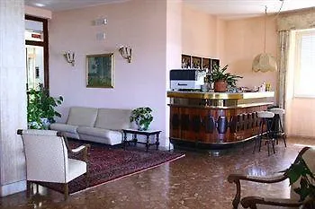 Hotel Mediterranee