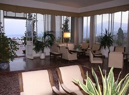 Mediterranee 4* Таормина