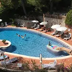 מלון Mediterranee 4*