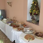 Mediterranee מלון 4*
