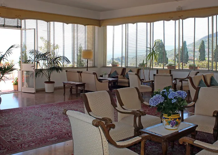 Mediterranee Hotel 4*