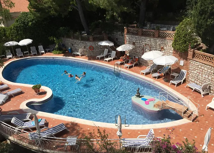 Hotel Mediterranee 4*