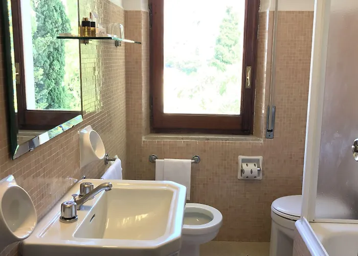 Hotel Mediterranee 4*