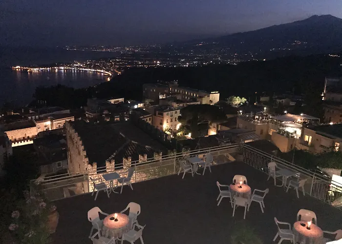 Hotel Mediterranee 4*