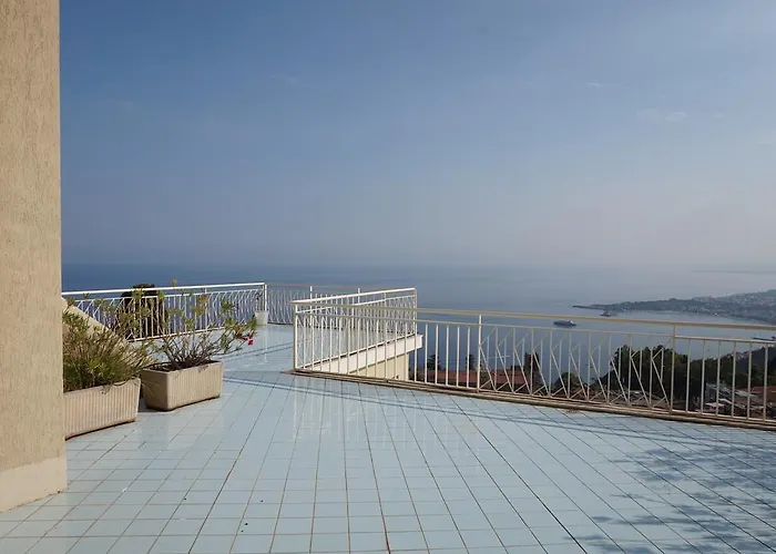 Mediterranee Hotel 4*